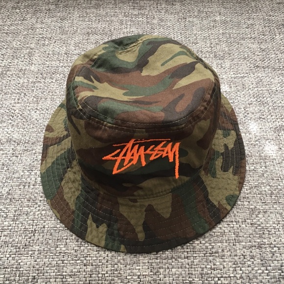 stussy camo bucket hat